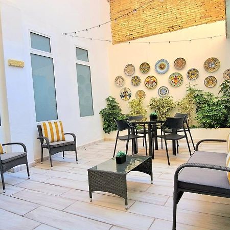 발렌시아 New! Renovated, Centrally Located, Private Entrance, Terrace 아파트 외부 사진