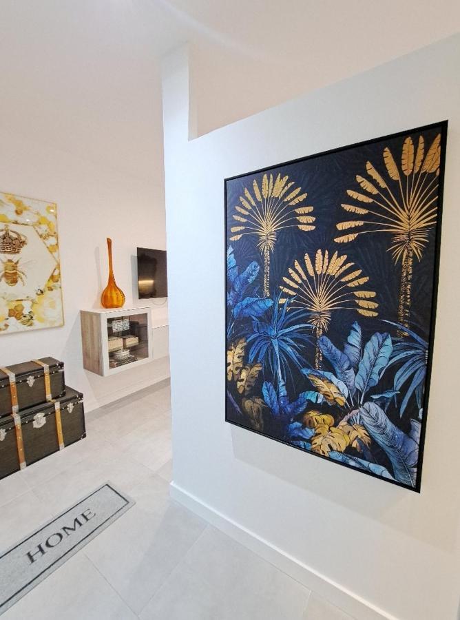 발렌시아 New! Renovated, Centrally Located, Private Entrance, Terrace 아파트 외부 사진