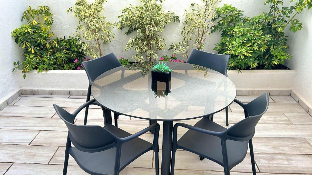 발렌시아 New! Renovated, Centrally Located, Private Entrance, Terrace 아파트 외부 사진