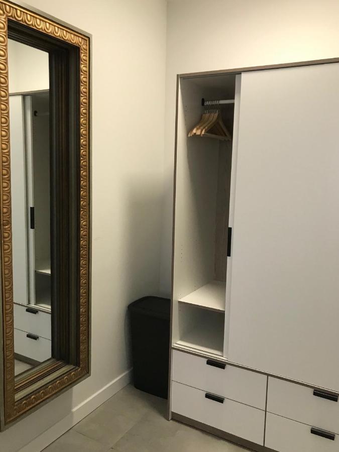 발렌시아 New! Renovated, Centrally Located, Private Entrance, Terrace 아파트 외부 사진