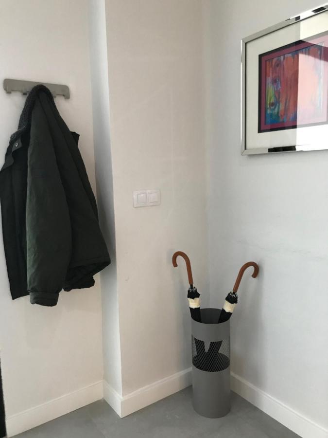발렌시아 New! Renovated, Centrally Located, Private Entrance, Terrace 아파트 외부 사진